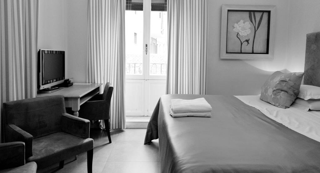 Hotel Valeri Roma Oda fotoğraf